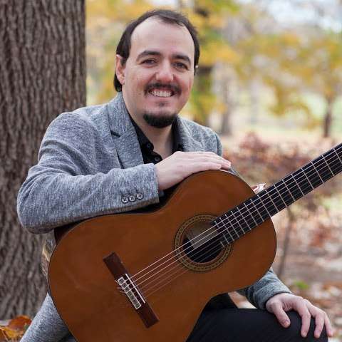 Guitar Lessons - Dr. Guido Sanchez Portuguez